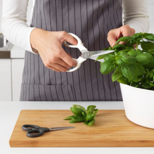 قیچی ایکیا